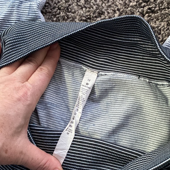 Lululemon leggings - Picture 5 of 5